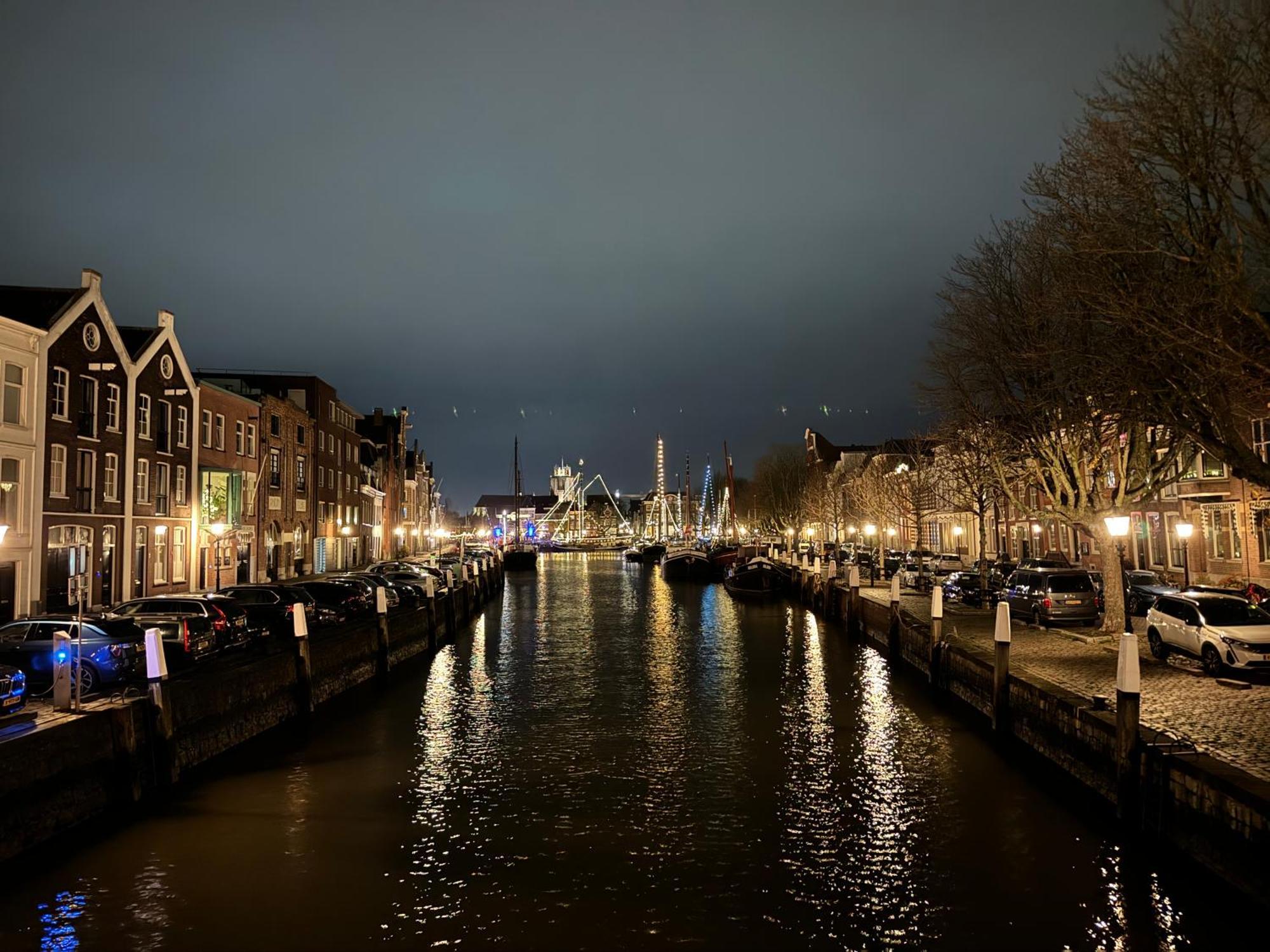 Apartment Lange Geldersekade 3, Dordrecht 80 M2 ภายนอก รูปภาพ